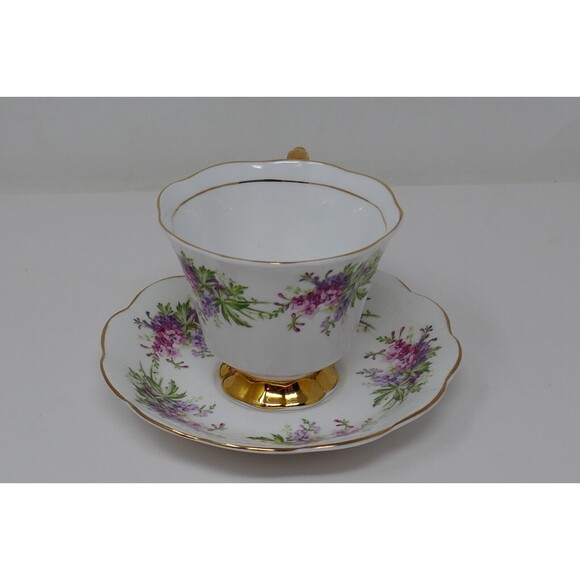 Royal Castle Fine Bone China Tea Cup & Saucer #701 - Picture 6 of 13